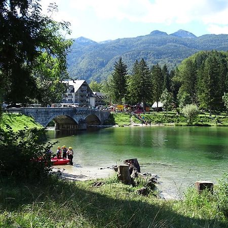 Guest House Pr'Kosnik Bohinj ภายนอก รูปภาพ