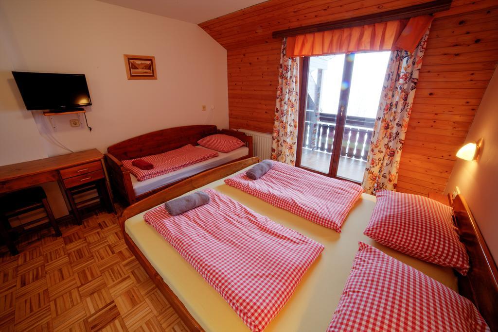 Guest House Pr'Kosnik Bohinj ภายนอก รูปภาพ