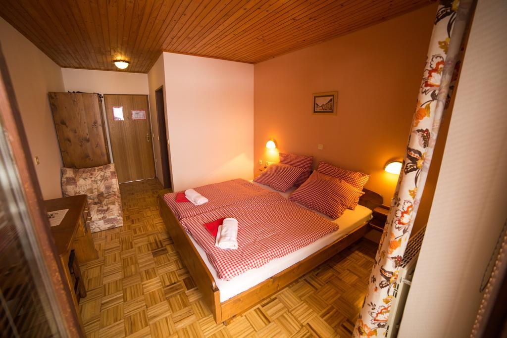 Guest House Pr'Kosnik Bohinj ห้อง รูปภาพ